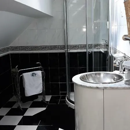 Guest house Coquette Aulnay-sous-Bois